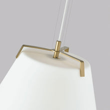 Load image into Gallery viewer, Devin Pendant Light in Detail.
