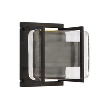 Load image into Gallery viewer, Duelle LED Wall Light in Detail.
