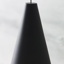 Load image into Gallery viewer, Joni LED Pendant Light in Detail.
