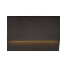 Load image into Gallery viewer, Krysen Outdoor LED Wall / Step Light in Detail.
