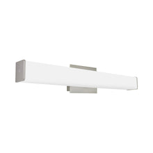 Load image into Gallery viewer, Lynn LED Bath Vanity Light in Detail.
