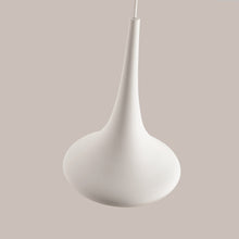 Load image into Gallery viewer, Noema Pendant Light in Detail.
