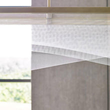 Load image into Gallery viewer, Nyra LED Linear Suspension Light in Detail.
