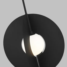Load image into Gallery viewer, Orbel Round Pendant Light in Detail.
