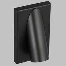 Load image into Gallery viewer, Ponte LED Wall Light in Detail.
