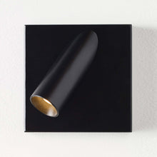 Load image into Gallery viewer, Ponte Outdoor LED Wall Light in Detail.

