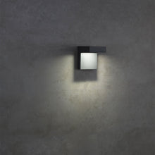 Load image into Gallery viewer, Taag 6 Outdoor LED Wall Light in Detail.
