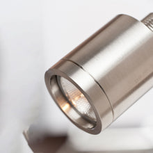 Load image into Gallery viewer, Tellium Low Voltage Head in Detail.
