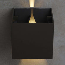 Load image into Gallery viewer, Vex 5 Outdoor LED Wall Light in Detail.

