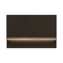 Load image into Gallery viewer, Wend Outdoor LED Wall / Step Light in Detail.
