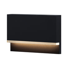 Load image into Gallery viewer, Wend Outdoor LED Wall / Step Light in Detail.
