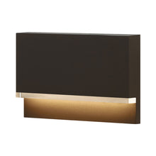 Load image into Gallery viewer, Wend Outdoor LED Wall / Step Light in Detail.
