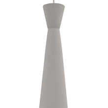 Load image into Gallery viewer, Windsor Low Voltage Pendant Light in Detail.
