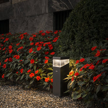 Load image into Gallery viewer, Tetragono Outdoor LED Floor Lamp Outside Area.
