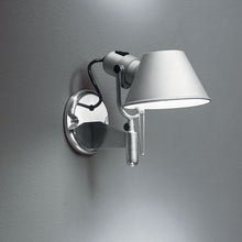 Load image into Gallery viewer, Tolomeo Classic LED Wall Spot Light in Detail.

