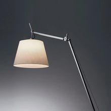 Load image into Gallery viewer, Tolomeo Mega Clamp Table Lamp in Detail.

