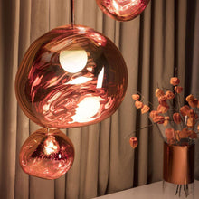 Load image into Gallery viewer, Melt LED Pendant Light in Detail.
