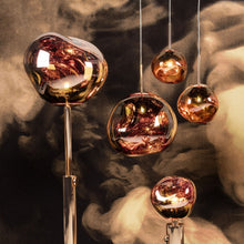 Load image into Gallery viewer, Melt Trio Round LED Pendant Light in Detail.
