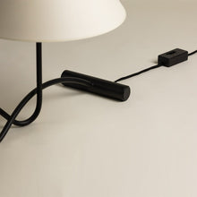 Load image into Gallery viewer, Alameda Table Lamp in Detail.

