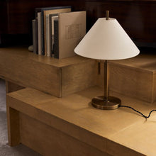 Load image into Gallery viewer, Clic Table Lamp in living room.
