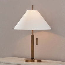 Load image into Gallery viewer, Clic Table Lamp in Detail.
