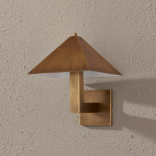 Load image into Gallery viewer, Knight Wall Light in Detail.
