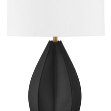 Load image into Gallery viewer, Mineral Table Lamp in Detail.

