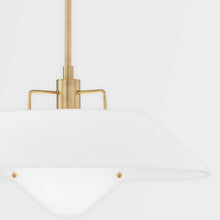 Load image into Gallery viewer, Otto Pendant Light in Detail.
