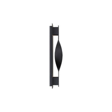 Load image into Gallery viewer, Twist Outdoor LED Wall Light in Detail.
