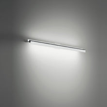 Load image into Gallery viewer, Millenium Bath Wall Light in Detail.
