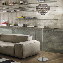 Load image into Gallery viewer, Giogali Floor Lamp in living room.

