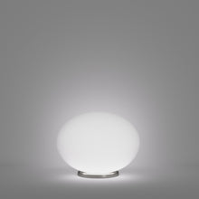 Load image into Gallery viewer, Lucciola Table Lamp in Detail.
