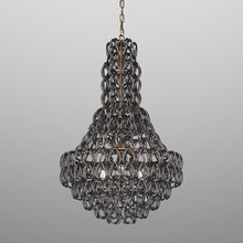 Load image into Gallery viewer, Minigiogali SP CLA Chandelier in Detail.
