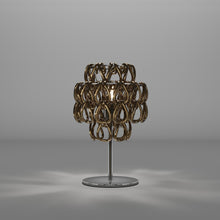 Load image into Gallery viewer, Minigiogali Table Lamp in Detail.
