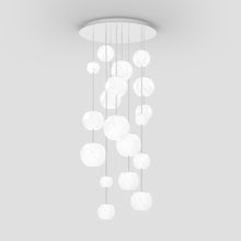 Load image into Gallery viewer, Oto Multi Light Pendant Light in Detail.
