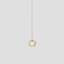 Load image into Gallery viewer, Oto Pendant Light in Detail.
