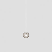 Load image into Gallery viewer, Oto Pendant Light in Detail.
