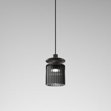 Load image into Gallery viewer, Tread Pendant Light in Detail.

