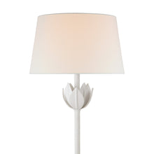 Load image into Gallery viewer, Alberto Table Lamp in Detail.
