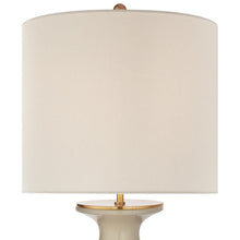Load image into Gallery viewer, Albie Table Lamp in Detail.
