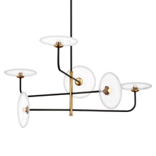 Load image into Gallery viewer, Calvino LED Chandelier in Detail.
