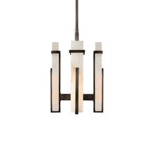 Load image into Gallery viewer, Malik LED Chandelier in Detail.
