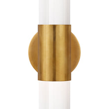 Load image into Gallery viewer, Penz Bath Wall Light in Detail.
