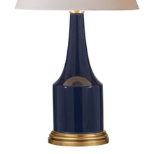 Load image into Gallery viewer, Sawyer Table Lamp in Detail.
