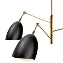Load image into Gallery viewer, Sommerard Chandelier in Detail.
