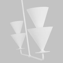 Load image into Gallery viewer, Cornet Linear Pendant Light in Detail.
