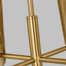 Load image into Gallery viewer, Plivot Linear Pendant Light in Detail.
