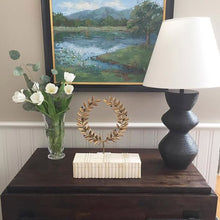Load image into Gallery viewer, Utopia Table Lamp in Detail.
