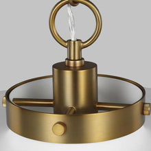 Load image into Gallery viewer, Wellfleet Pendant Light Detail.
